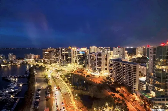 $4,250,000 | 1255 North Gulfstream Avenue, Unit 1501, Sarasota, FL 34236