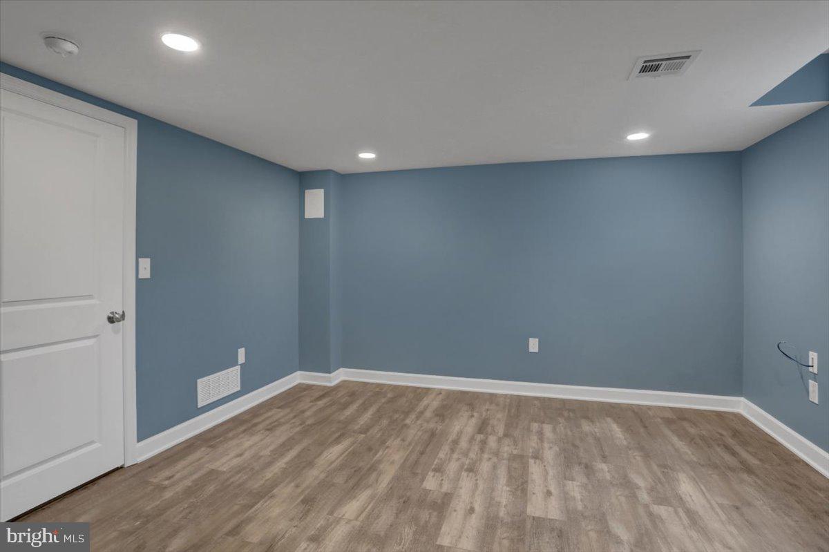 7092 Beaver Spring Road Harrisburg, PA 17111 - Photo 31 of 38 Gallery Image 31