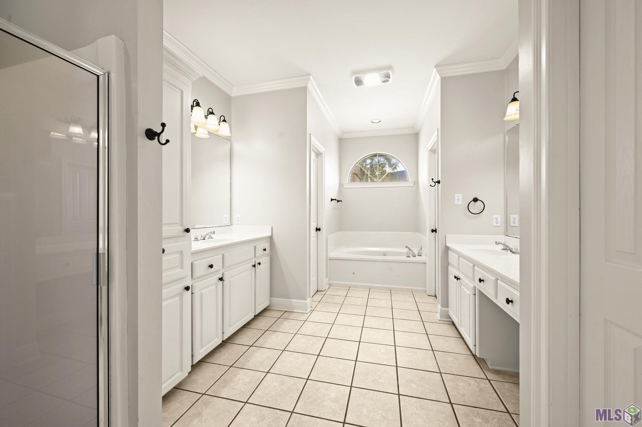 17361 Lake Azalea Drive Baton Rouge, LA 70817 - Photo 12 of 22