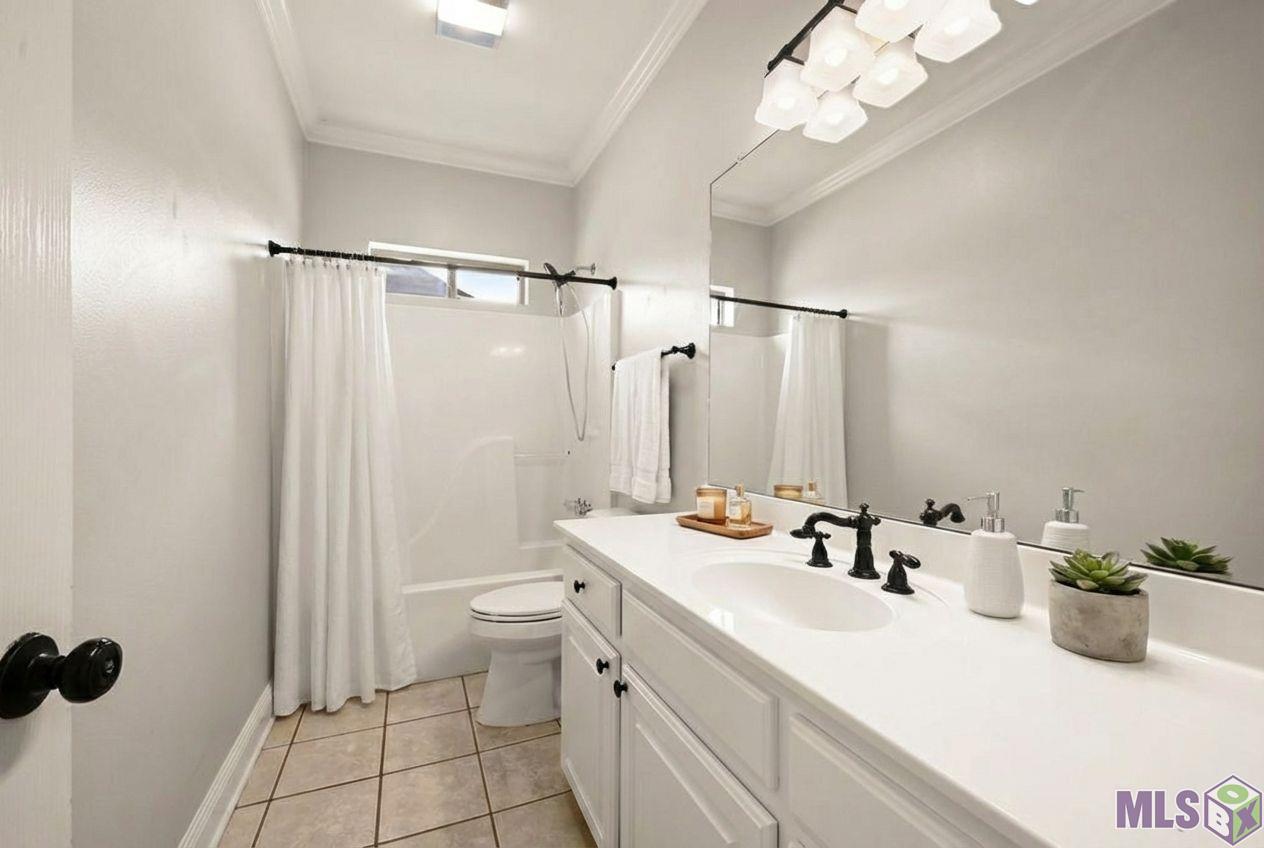 17361 Lake Azalea Drive Baton Rouge, LA 70817 - Photo 18 of 22