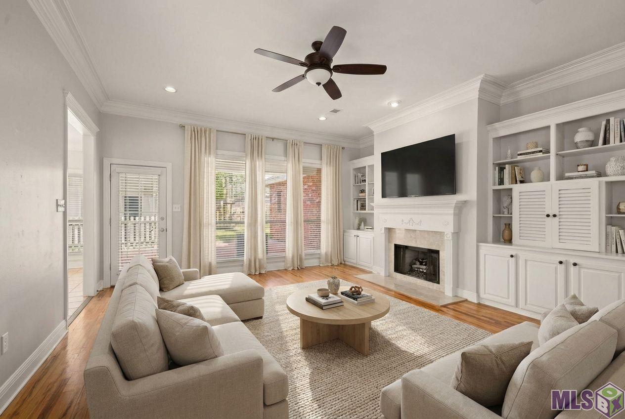 17361 Lake Azalea Drive Baton Rouge, LA 70817 - Photo 2 of 22