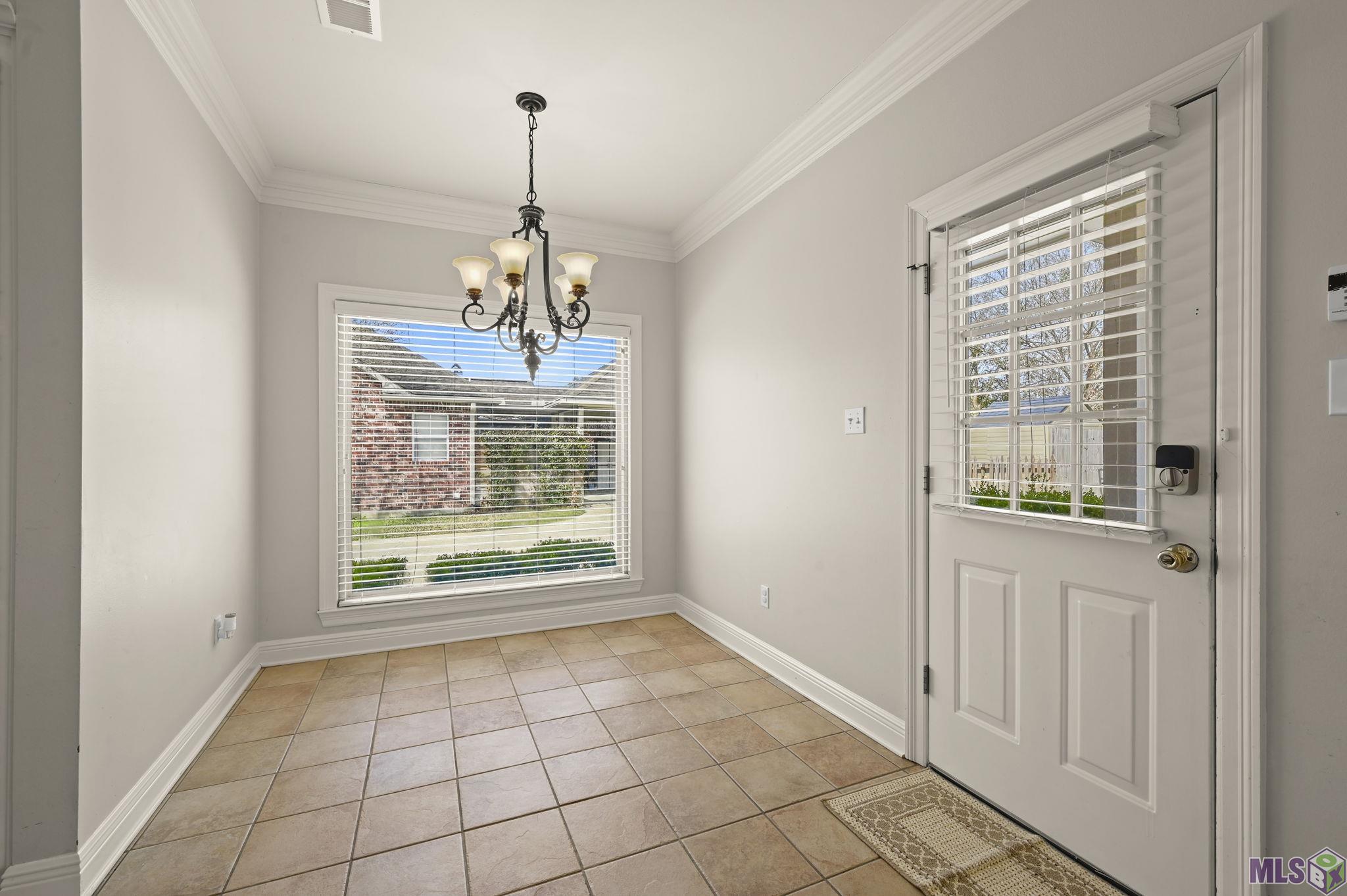 17361 Lake Azalea Drive Baton Rouge, LA 70817 - Photo 8 of 22