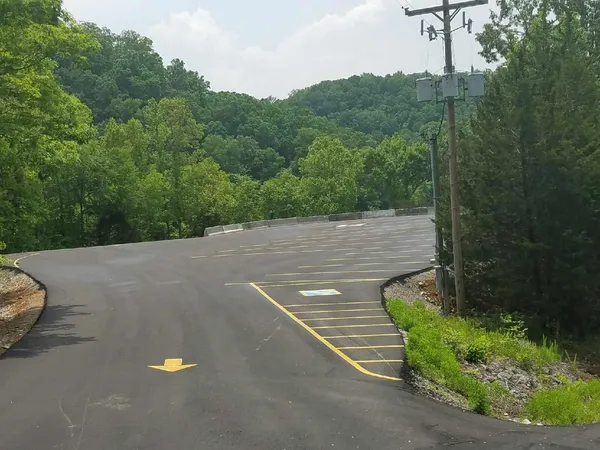 a view of a tennis court