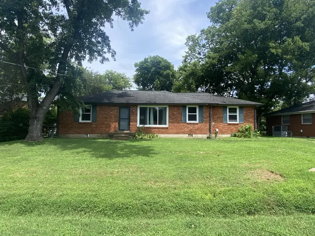 $2,400 | 6416 Henry Ford Drive, Nashville, TN 37209