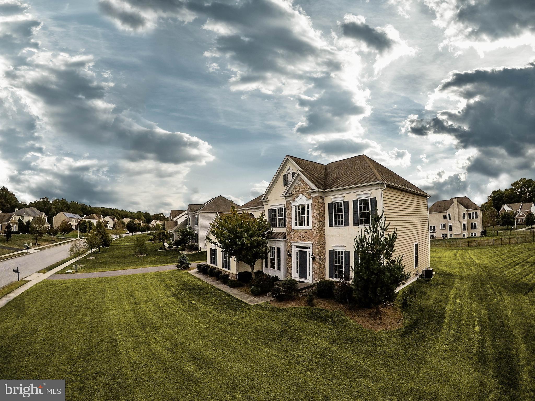 215 Hopkins Road Mickleton, NJ 08056 - Photo 4 of 42 Side dorne