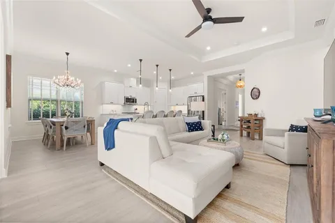 $834,900 | 4708 Trento Place, Bradenton, FL 34211