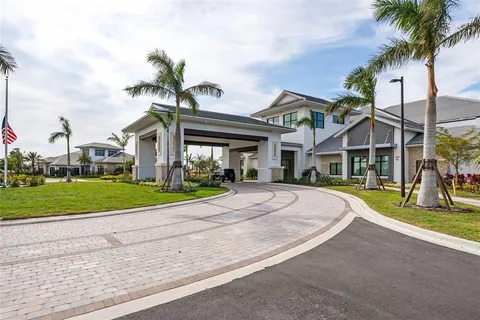 $834,900 | 4708 Trento Place, Bradenton, FL 34211