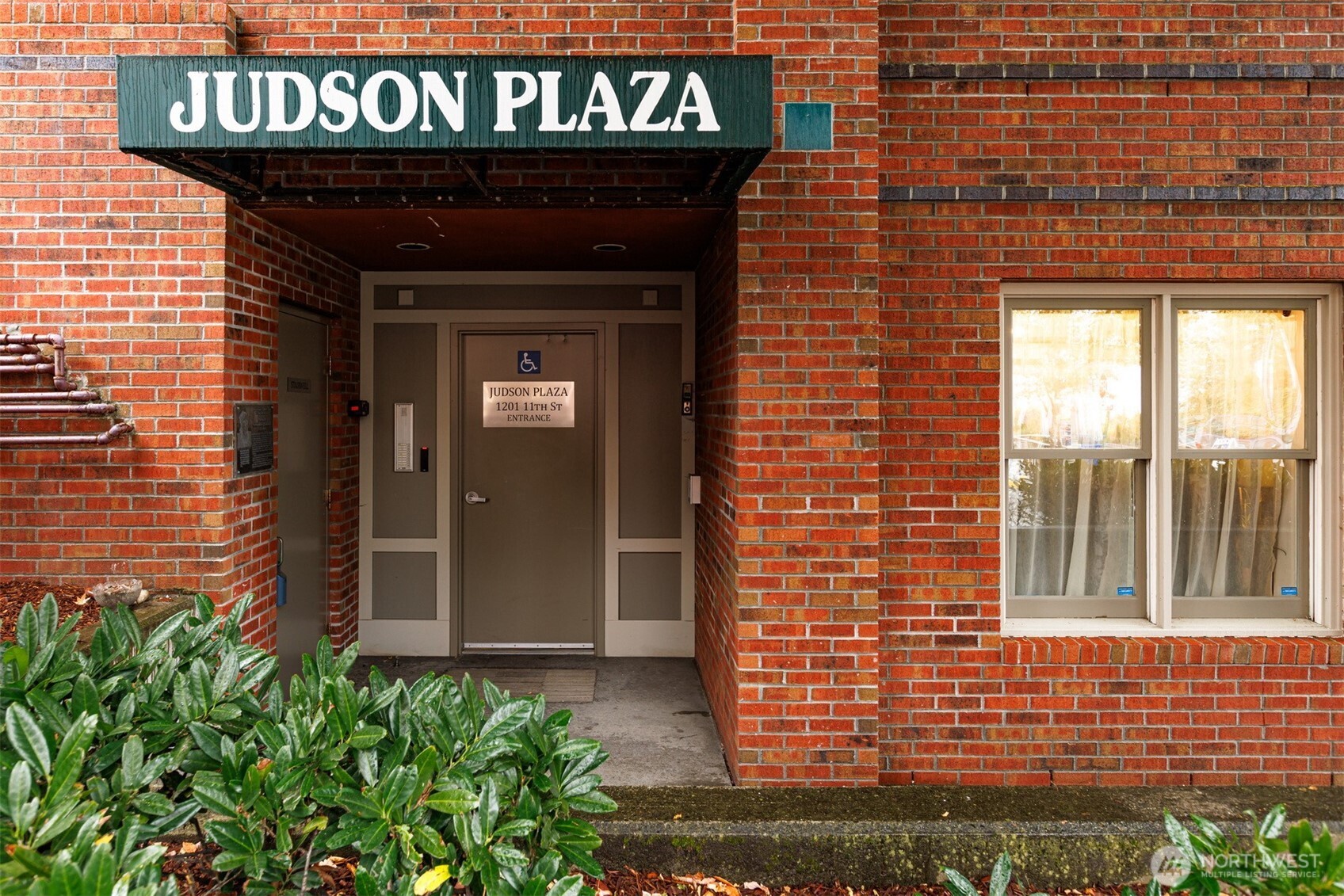 1201 11th Street, Unit 303 Bellingham, WA 98225 - Photo 2 of 33