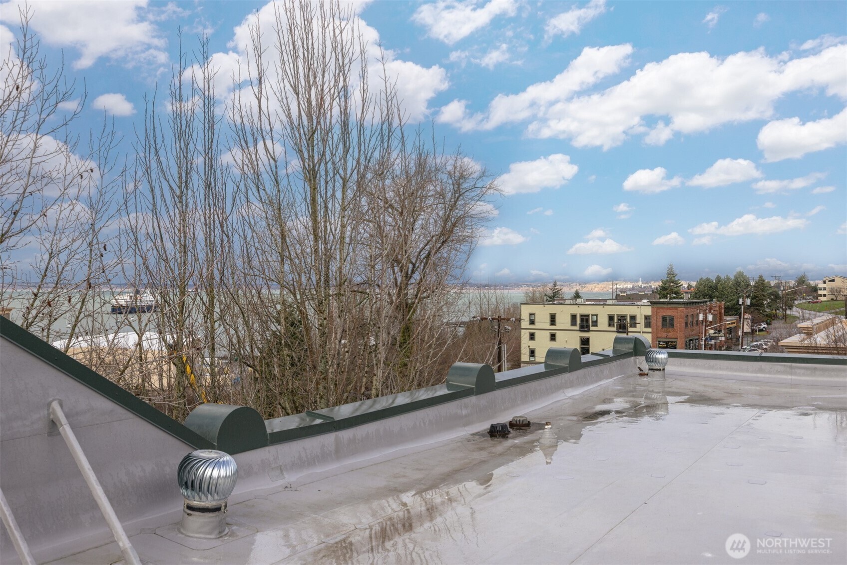 1201 11th Street, Unit 303 Bellingham, WA 98225 - Photo 26 of 33