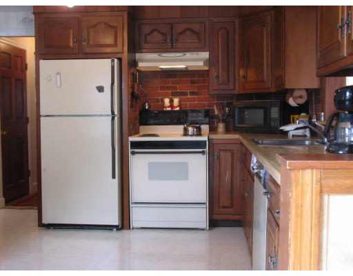64 Nichols Road Malden, MA 02148 - Photo 4 of 8 Gallery Image 4