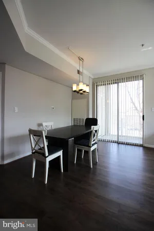 $2,600 | 1641 International Drive, Unit 104, McLean, VA 22102