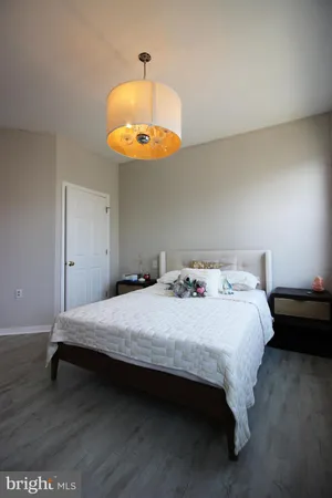 $2,600 | 1641 International Drive, Unit 104, McLean, VA 22102