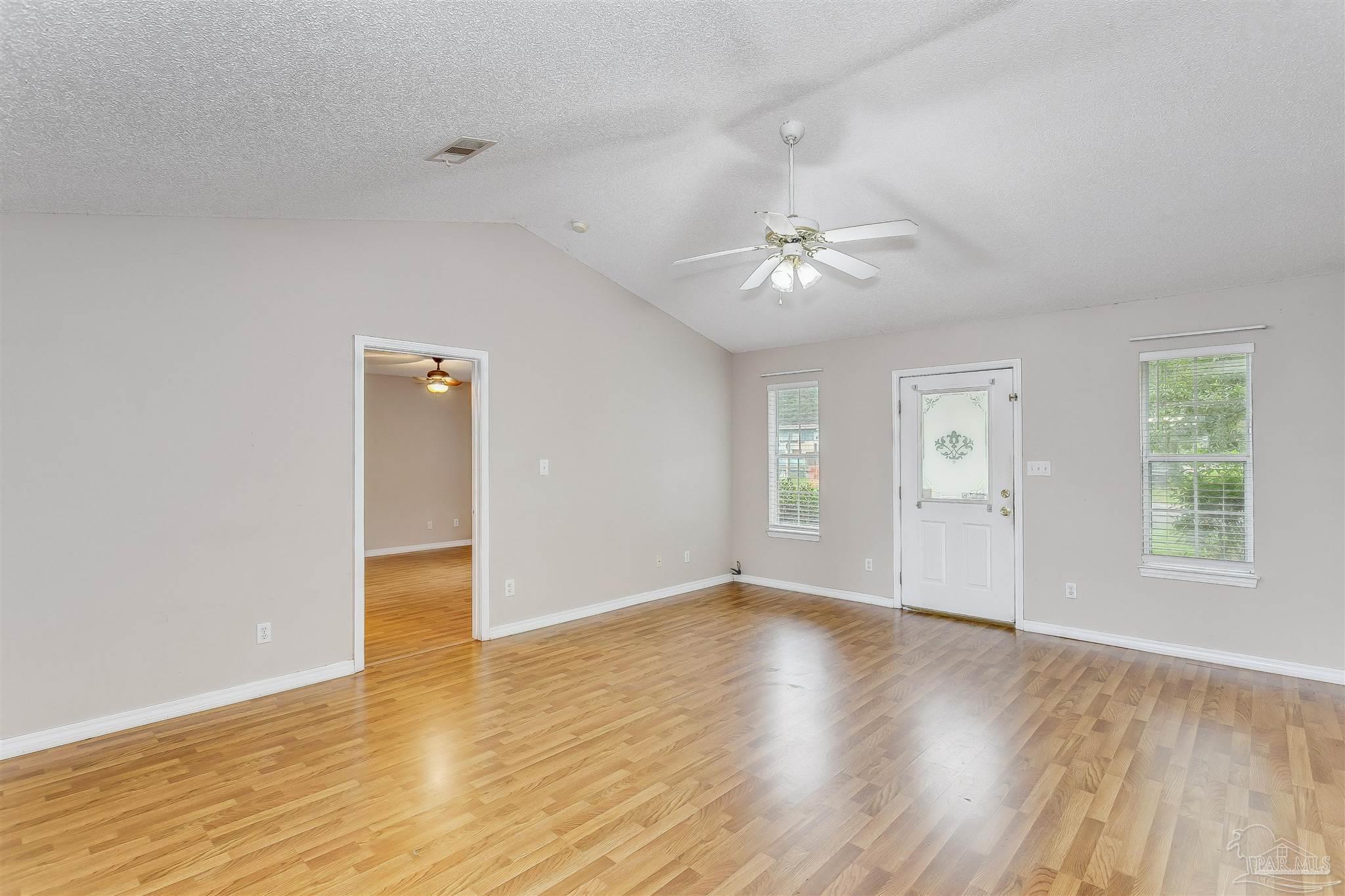 5699 Ridge Avenue Milton, FL 32583 - Photo 2 of 17 Gallery Image 2