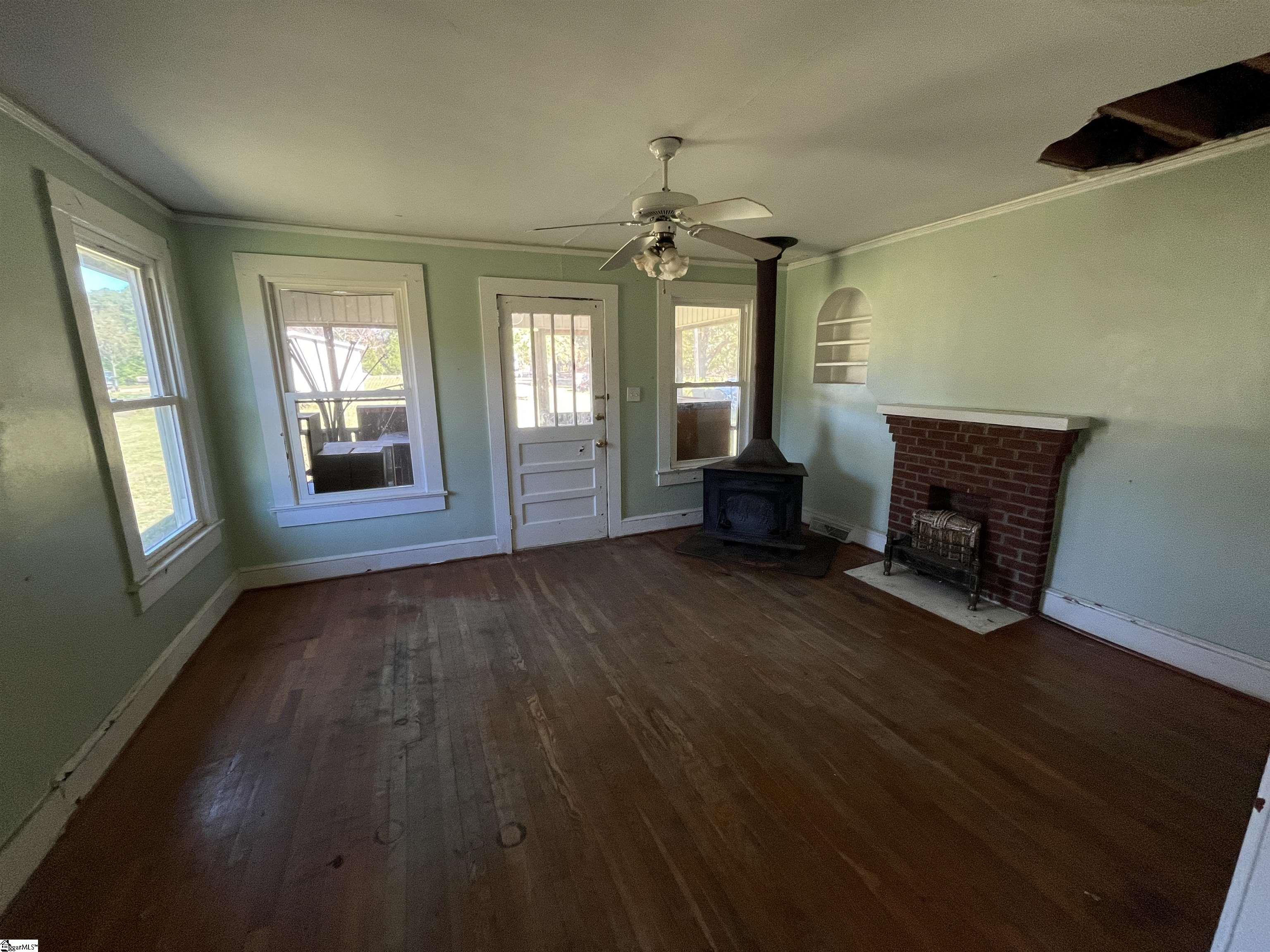 381 Burnett Duncan Road Greer, SC 29651 - Photo 14 of 21 Gallery Image 14