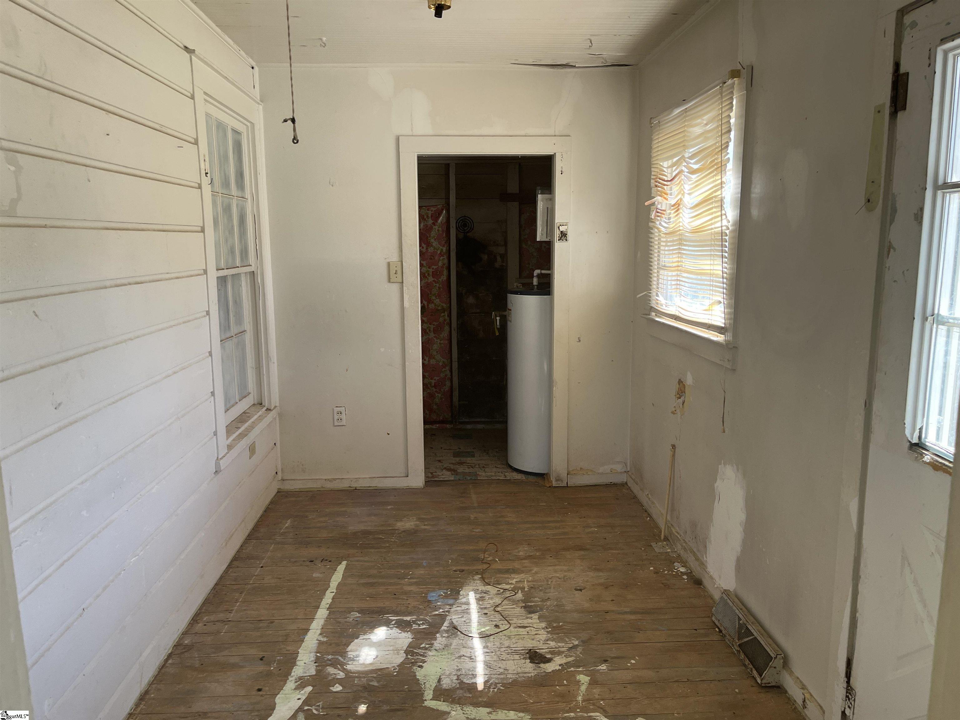 381 Burnett Duncan Road Greer, SC 29651 - Photo 17 of 21 Gallery Image 17