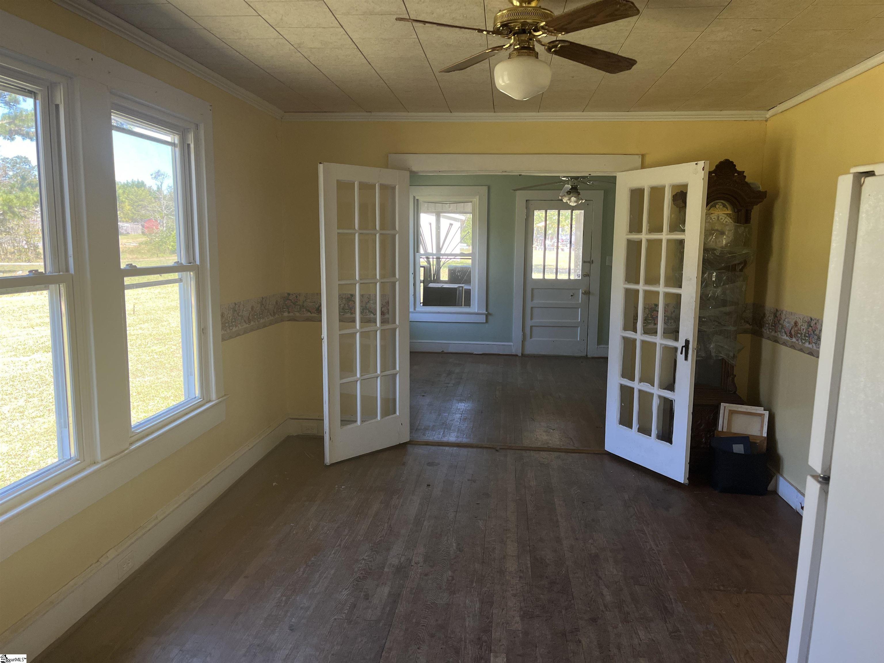 381 Burnett Duncan Road Greer, SC 29651 - Photo 4 of 21 Gallery Image 4