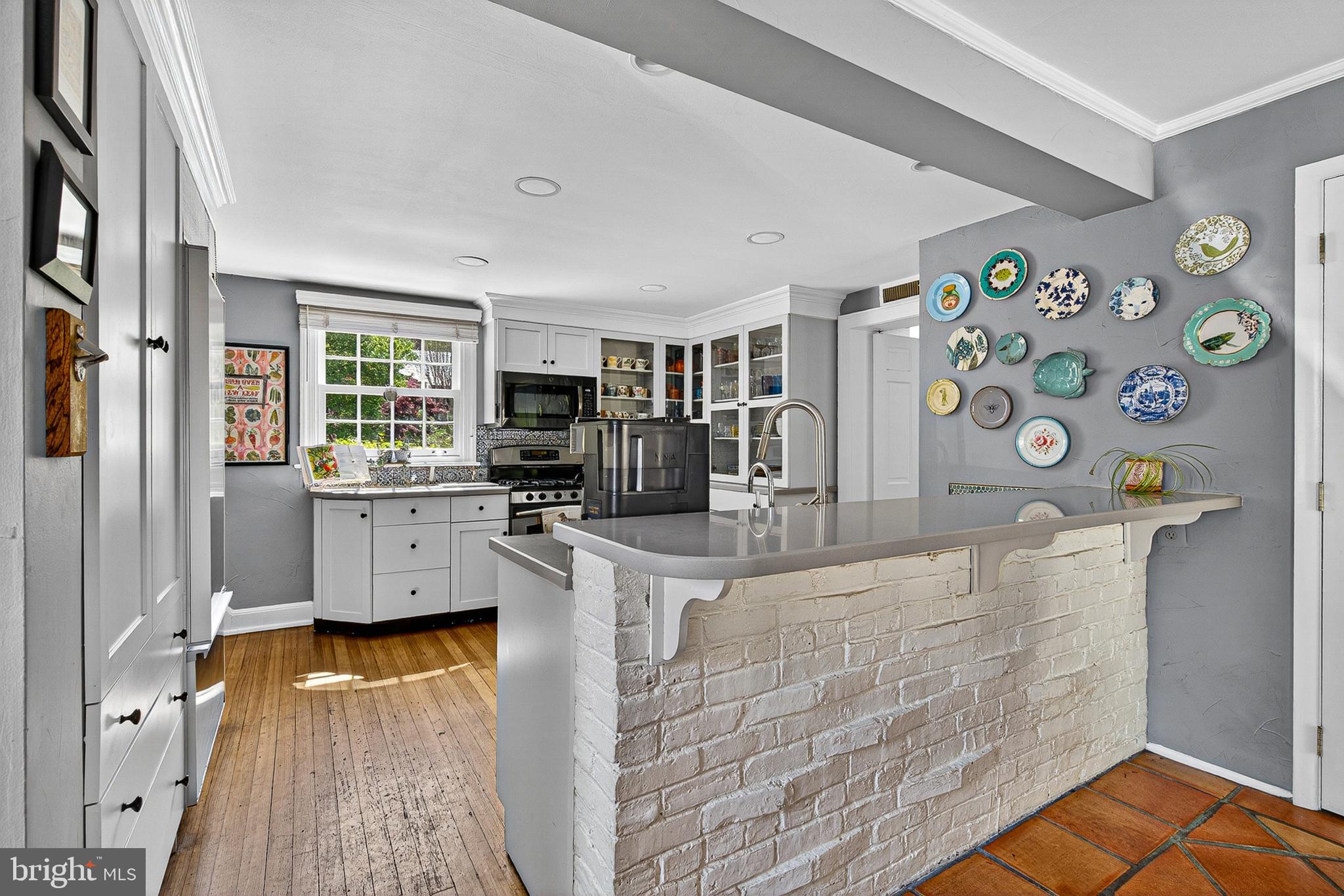 1104 Harriton Road Baltimore, MD 21210 - Photo 17 of 63