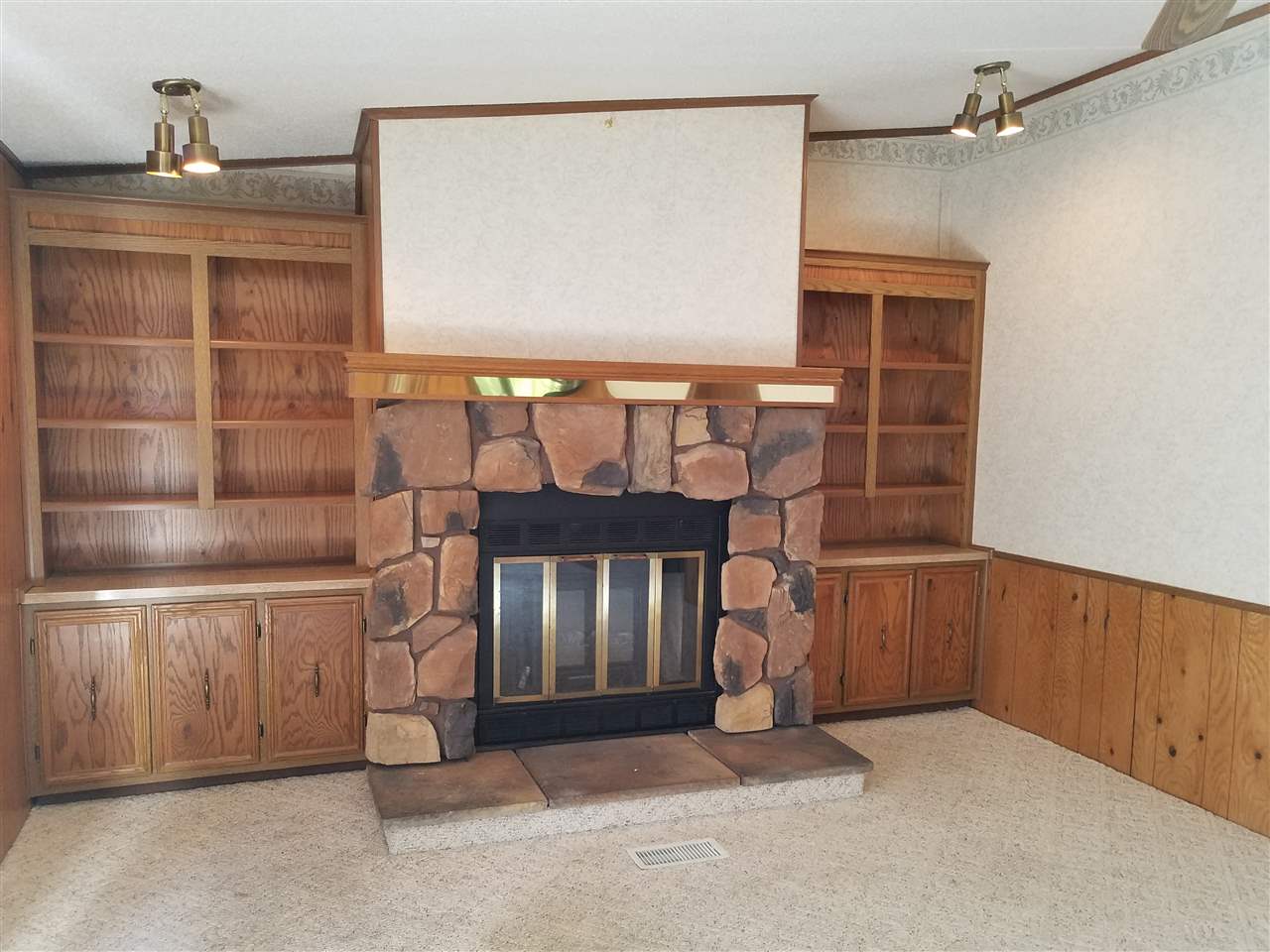 8931 Cedar Run Road Traverse City, MI 49685 - Photo 3 of 21 1850273-2.JPG