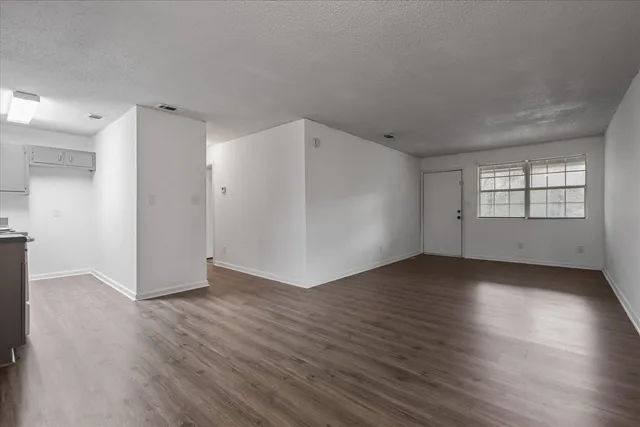 $975 | 851 Maple Street, Chattahoochee, FL 32324