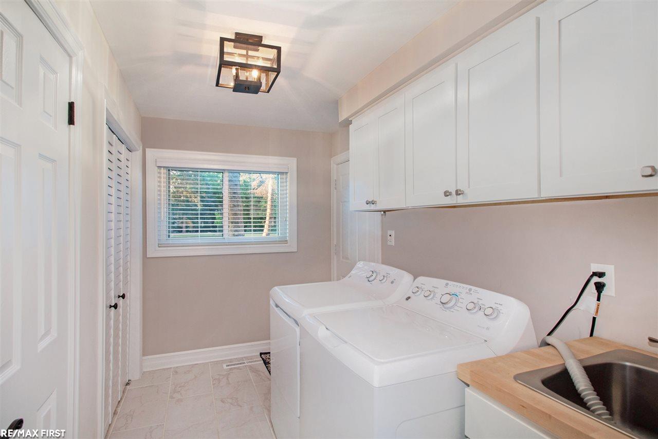 26 Wimpole Drive Rochester, MI 48309 - Photo 20 of 24 31394166-19.JPG