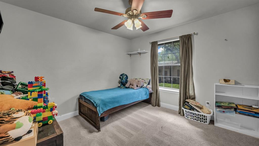 115 Deerfield Road Paradise, TX 76073 - Photo 23 of 39