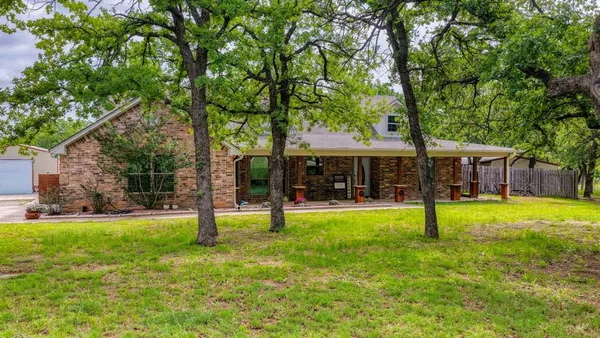 $779,900 | 115 Deerfield Road, Paradise, TX 76073