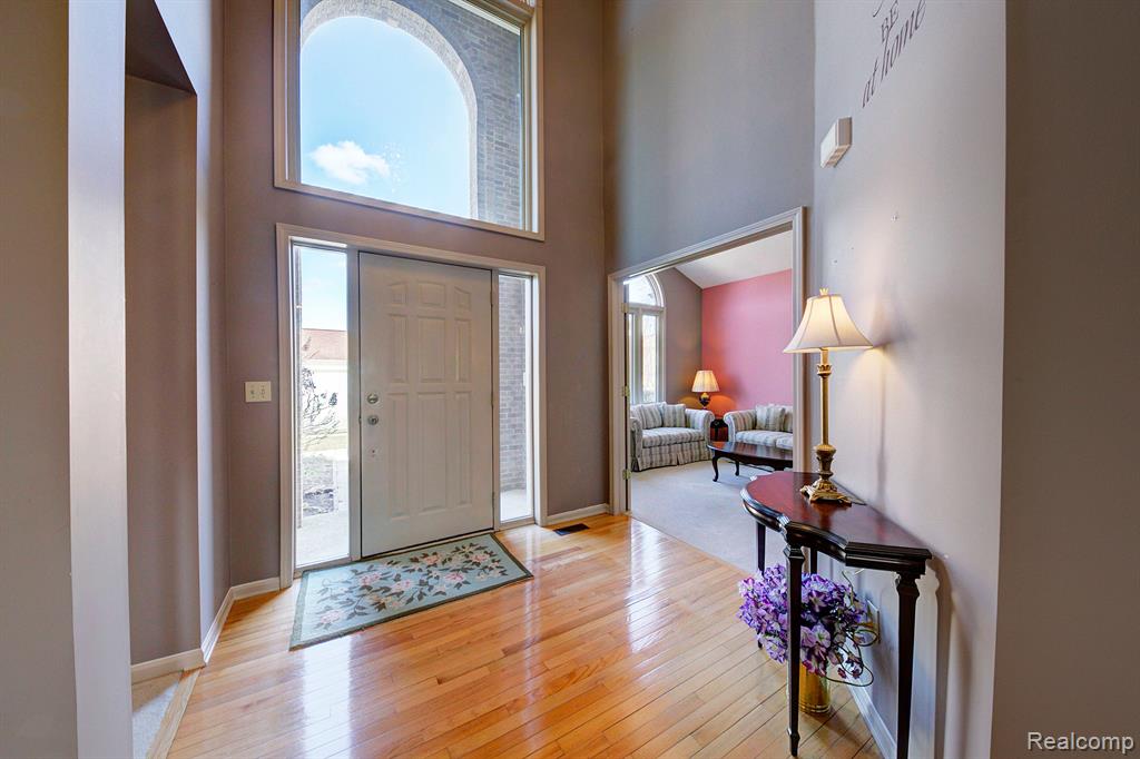 781 Sandalwood Road Canton, MI 48188 - Photo 2 of 35 Gallery Image 2