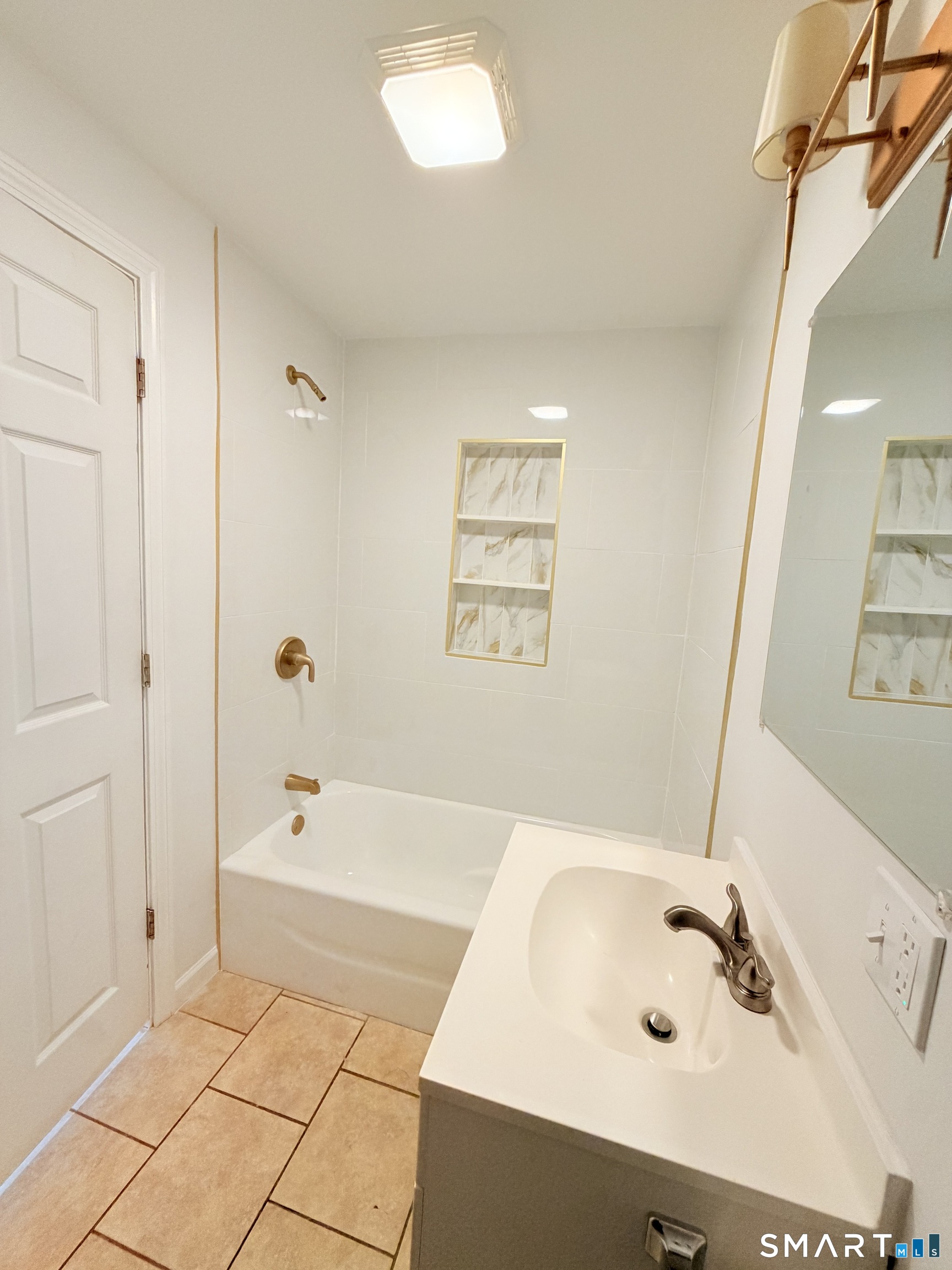 8 Locust Street, Unit 1 New Britain, CT 06051 - Photo 7 of 10