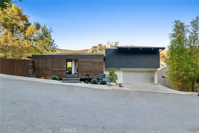 $1,650,000 | 2522 Zorada Drive, Los Angeles, CA 90046