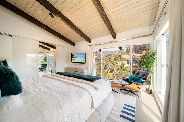 $1,650,000 | 2522 Zorada Drive, Los Angeles, CA 90046