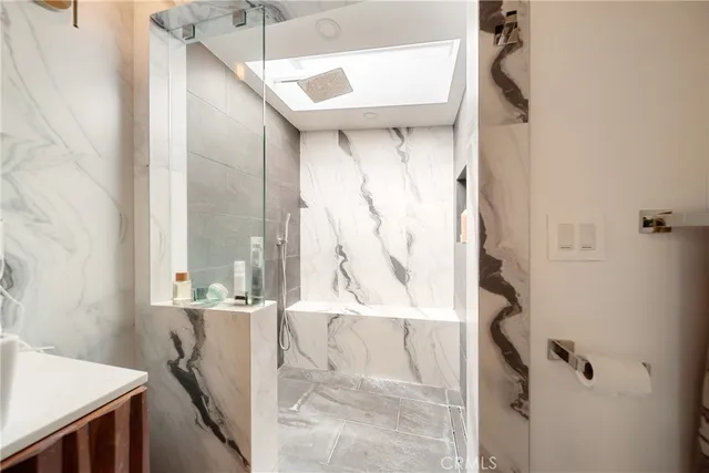 $1,650,000 | 2522 Zorada Drive, Los Angeles, CA 90046