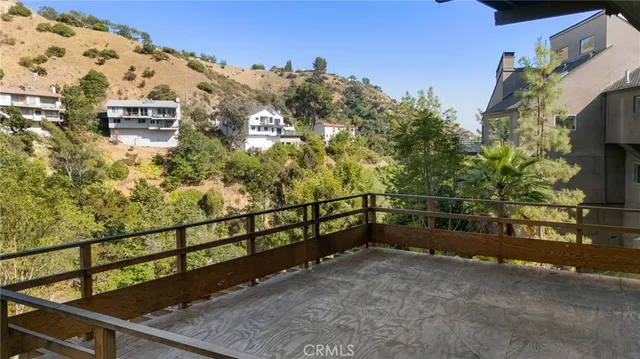 $1,650,000 | 2522 Zorada Drive, Los Angeles, CA 90046