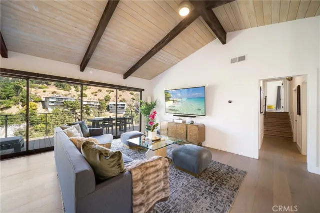 $1,650,000 | 2522 Zorada Drive, Los Angeles, CA 90046