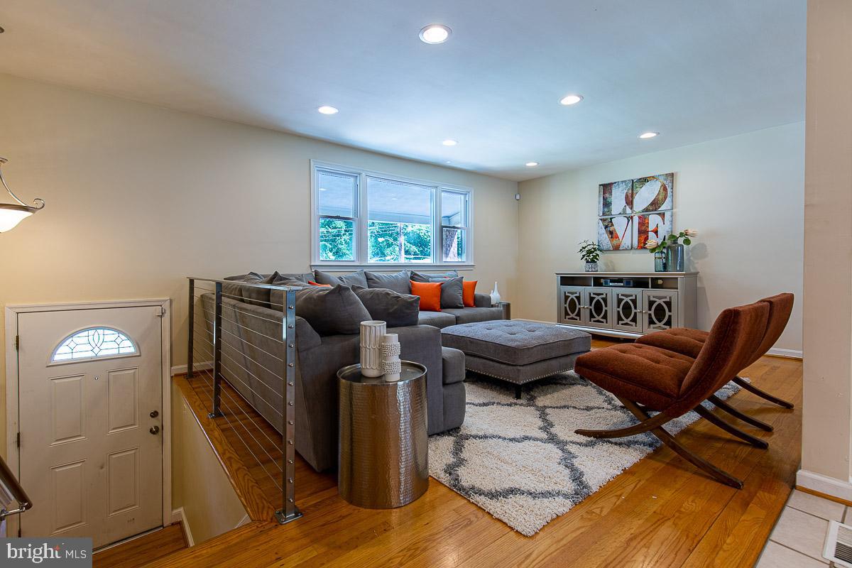5309 Tolson Road Temple Hills, MD 20748 - Photo 4 of 59 Gallery Image 4