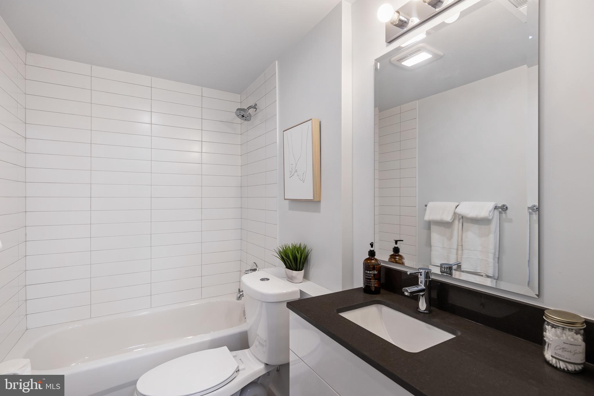 700 Roeder Road, Unit 605 Silver Spring, MD 20910 - Photo 8 of 22 Gallery Image 8