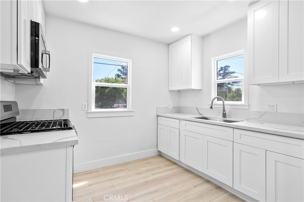 2240 6th Street, Unit BACK HOUSE La Verne, CA 91750 - Photo 4 of 13