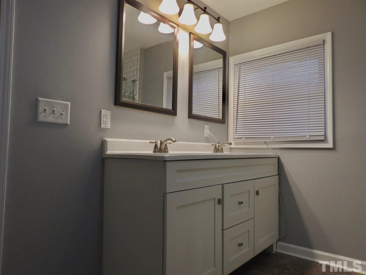 1770 Mountain Road Roxboro, NC 27574 - Photo 9 of 18 Gallery Image 9