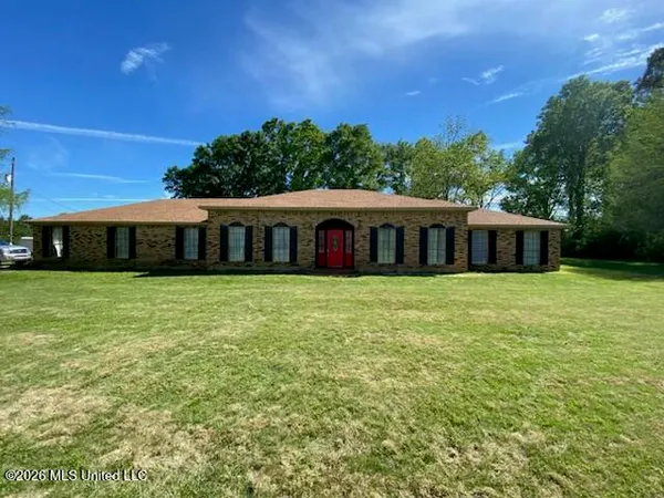 $330,000 | 231 Laird Pittman Road, Tylertown, MS 39667