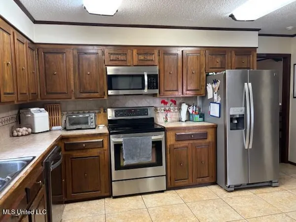 $330,000 | 231 Laird Pittman Road, Tylertown, MS 39667
