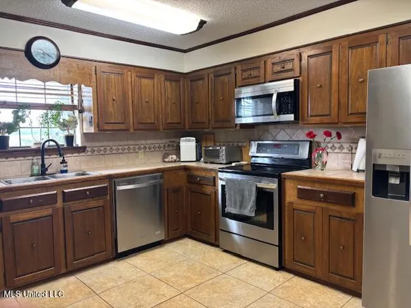 $330,000 | 231 Laird Pittman Road, Tylertown, MS 39667
