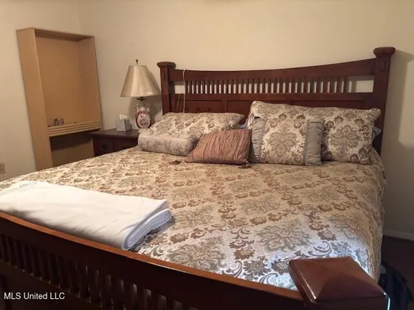 $330,000 | 231 Laird Pittman Road, Tylertown, MS 39667