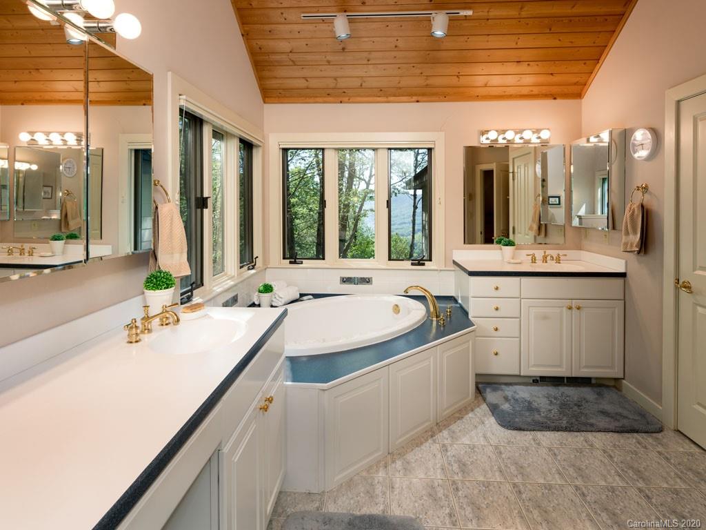 113 Goodson Springs Road Waynesville, NC 28786 - Photo 22 of 47 Gallery Image 22