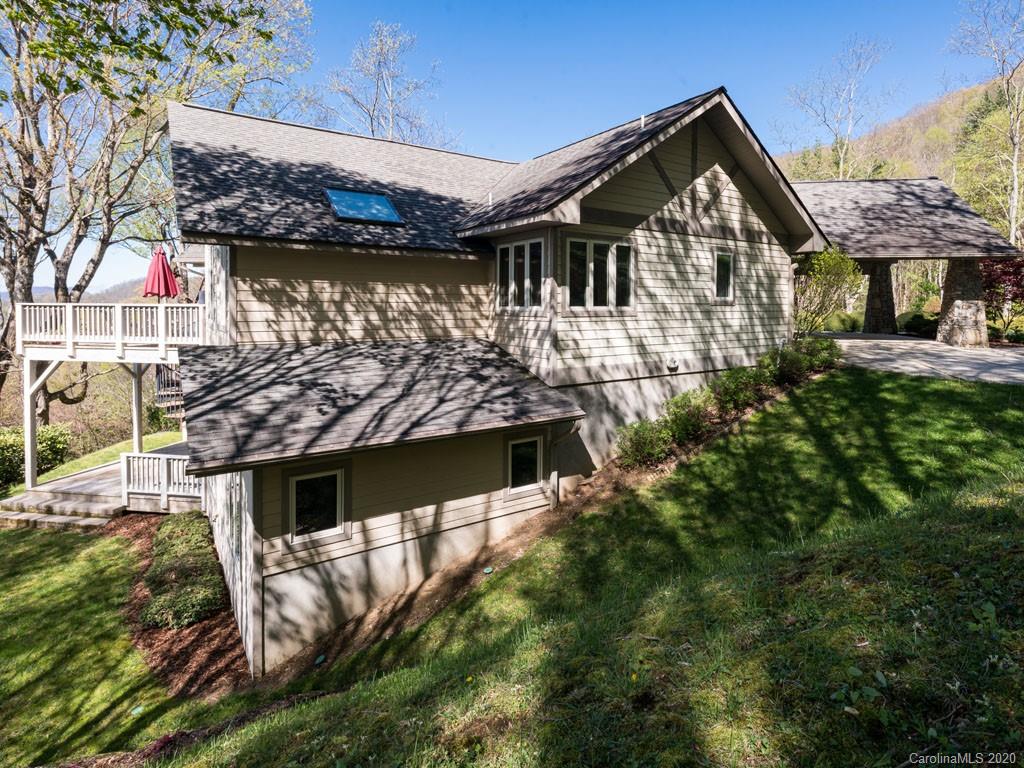 113 Goodson Springs Road Waynesville, NC 28786 - Photo 5 of 47 Gallery Image 5