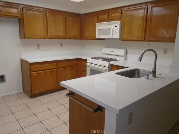 $2,990 | 19 Goldstar Place, Pomona, CA 91766