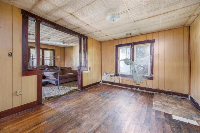 $14,000 | 514 5th Street, Fredonia, KS 66736