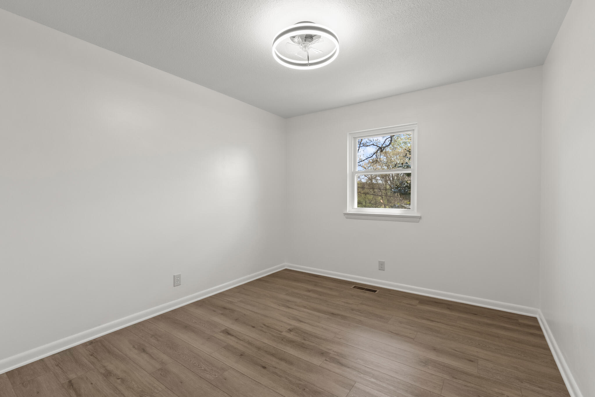 4323 Norcross Road Hixson, TN 37343 - Photo 25 of 37 4323 Norcross Rd 39