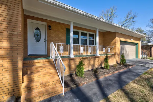 $399,000 | 4323 Norcross Road, Hixson, TN 37343