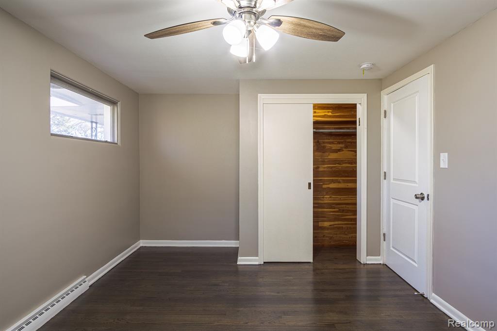 2930 Weaverton Rochester Hills, MI 48307 - Photo 14 of 21