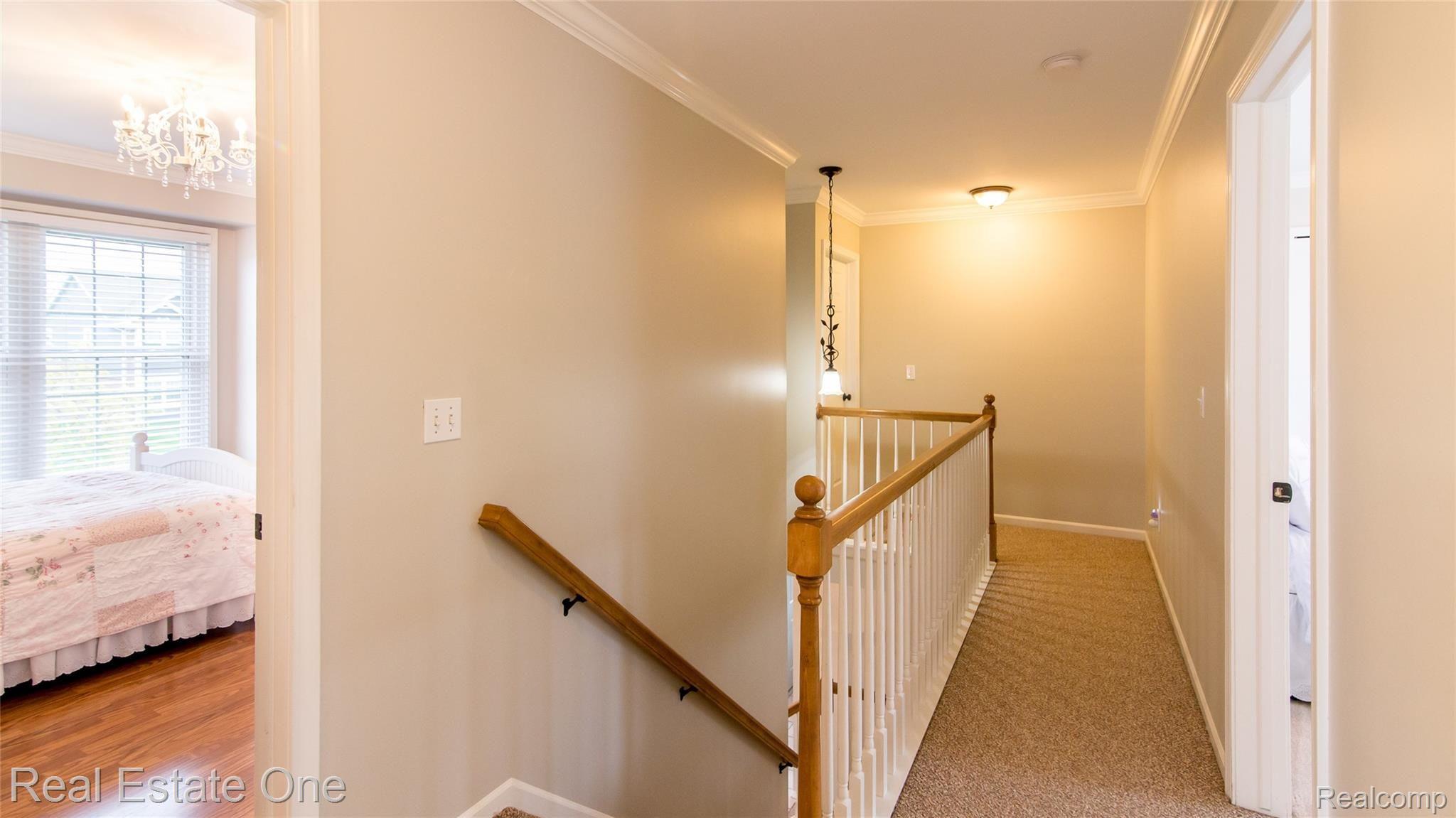 45669 Radnor Road Canton, MI 48187 - Photo 29 of 60 038_18.jpg
