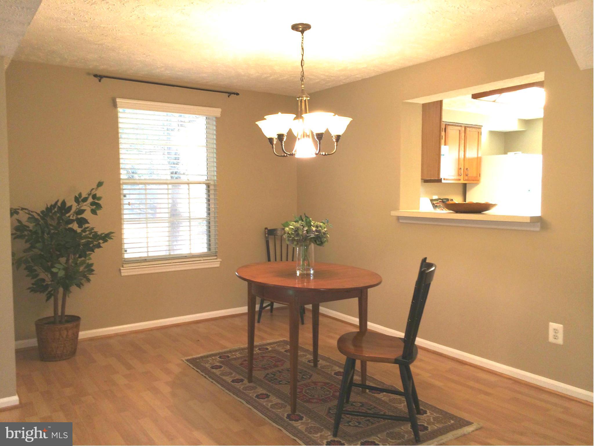 1494 Autumn Ridge Circle Reston, VA 20194 - Photo 4 of 24 Dining Room